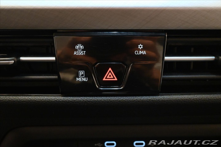 Volkswagen Golf 2,0 TDI 110 kW DSG Life Z 2021