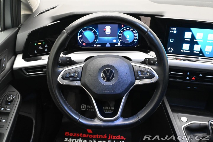 Volkswagen Golf 2,0 TDI 110 kW Life Záruk 2022