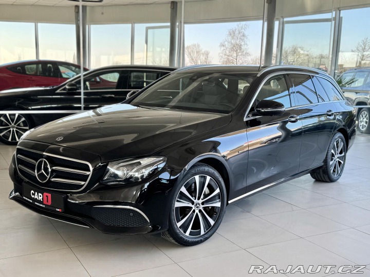 Mercedes-Benz E 300de 225kW*360k*REZERVAC 2020