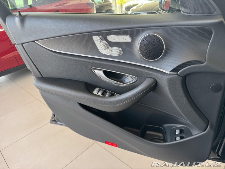 Mercedes-Benz E 300de 225kW*360k*REZERVAC 2020