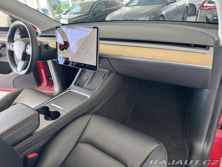 Tesla Ostatní modely Y Long Range 378kW*REZERV 2022