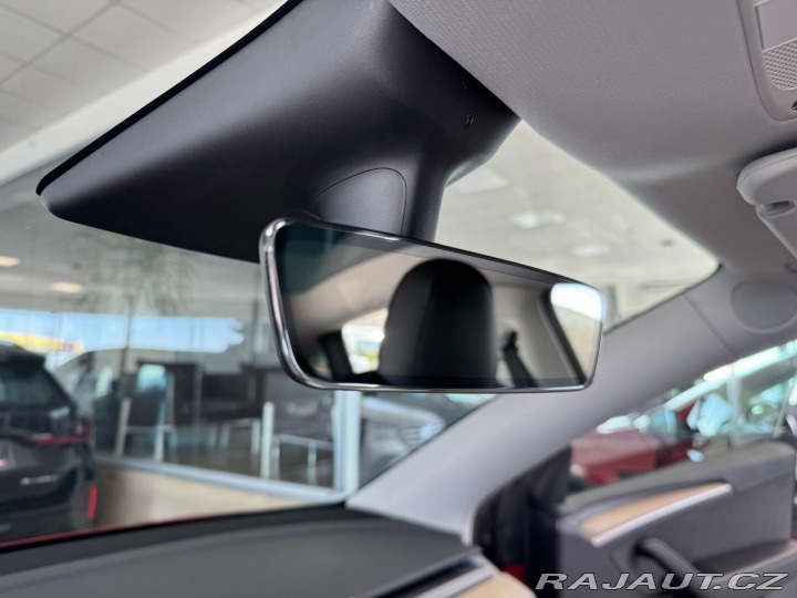 Tesla Ostatní modely 1800