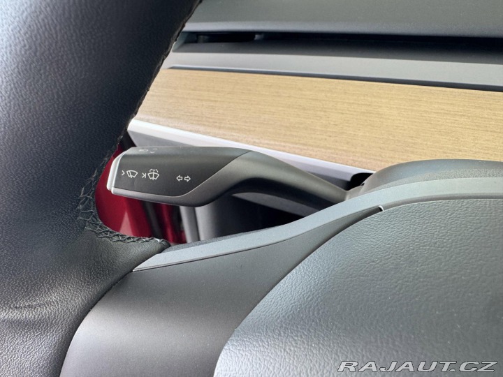 Tesla Ostatní modely Y Long Range 378kW*REZERV 2022