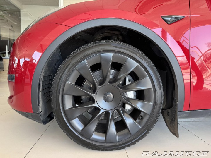 Tesla Ostatní modely Y Long Range 378kW*AWD*Ta 2022
