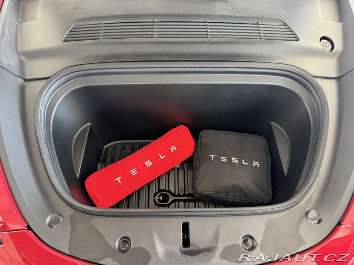 Tesla Ostatní modely Y Long Range 378kW*REZERV 2022