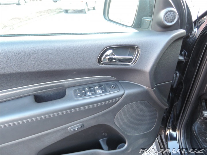 Dodge Durango 5,7 V8 HEMI R/T 6 míst. 2020