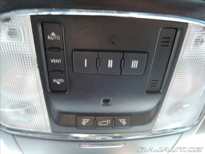 Dodge Durango 5,7 V8 HEMI R/T 6 míst. 2020