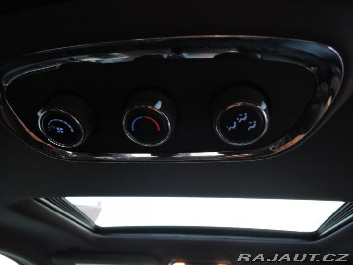 Dodge Durango 5,7 V8 HEMI R/T 6 míst. 2020