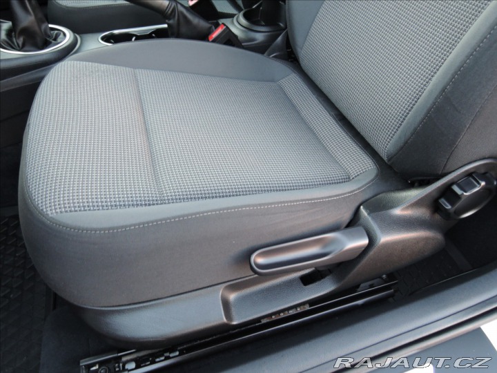 Volkswagen Beetle 1,2 i Servis ČR 112TKM 2012