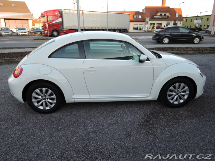 Volkswagen Beetle 1,2 i Servis ČR 112TKM 2012