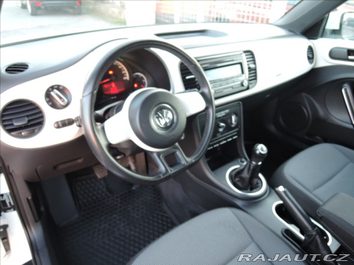 Volkswagen Beetle 1,2 i Servis ČR 112TKM 2012
