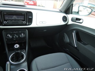 Volkswagen Beetle 1,2 i Servis ČR 112TKM 2012
