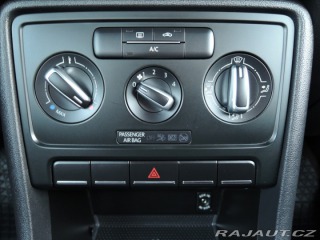 Volkswagen Beetle 1,2 i Servis ČR 112TKM 2012