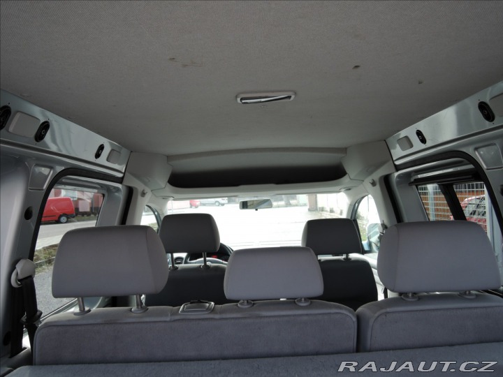 Volkswagen Caddy 1,9 TDi 4motion LIFE Fami 2009