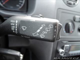 Volkswagen Caddy 1,9 TDi 4motion LIFE Fami 2009