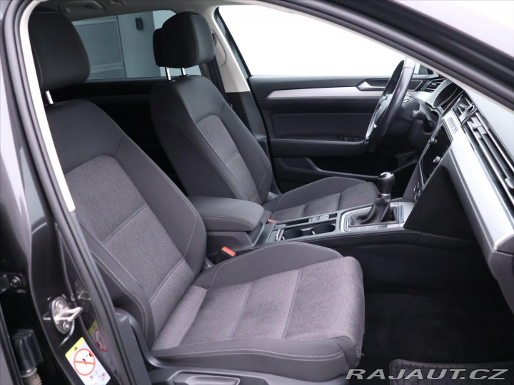 Volkswagen Passat 2,0 TDI 110kW Comfortline 2019