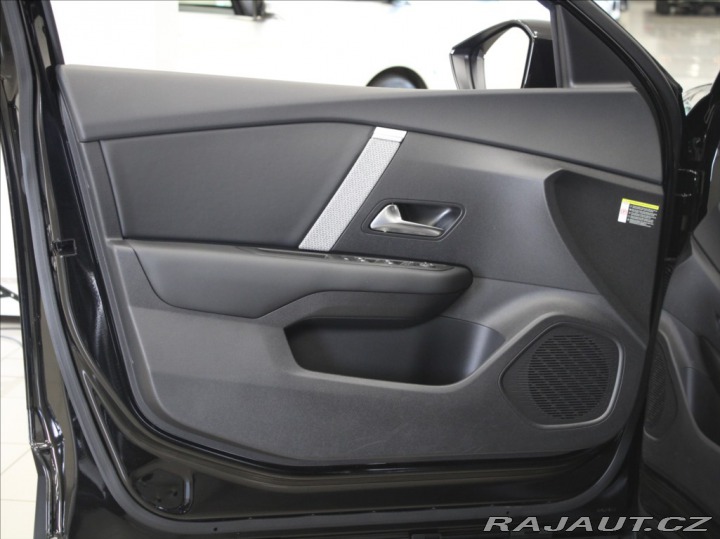 Citroën C4 1,2 PT 96kW AT Max 6 520k 2024