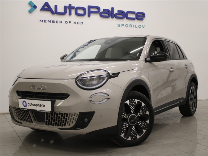 Fiat 600 1,2 Hybrid 145k.LaPrima 1