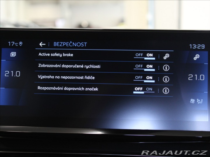 Peugeot 5008 1,5 HDi 96kW AT Allure 7- 2024