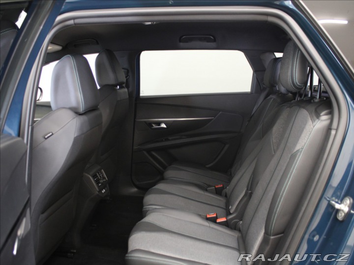 Peugeot 5008 1,5 HDi 96kW AT Allure 7- 2024