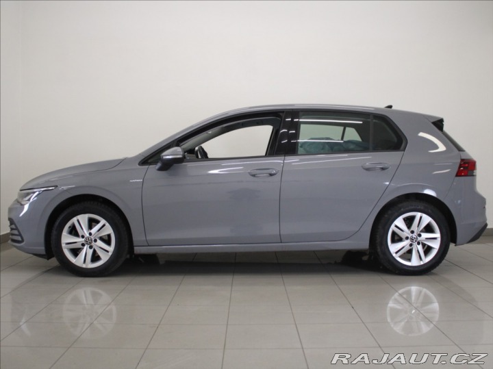 Volkswagen Golf 1,0 TSi 81kW Life ČR 73tk 2021