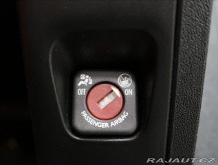 Peugeot 2008 1,2 PURETECH ČR 1. MAJ VÝ 2016