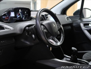 Peugeot 2008 1,2 PURETECH ČR 1. MAJ VÝ 2016
