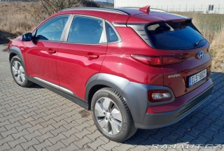 Hyundai Kona EV 100kW crossover, záruk 2021