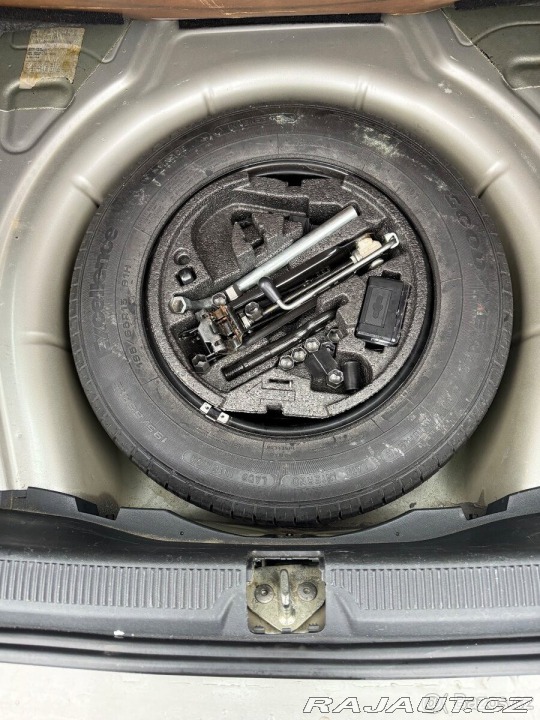 Škoda Octavia 1,6   II Facelift 2012