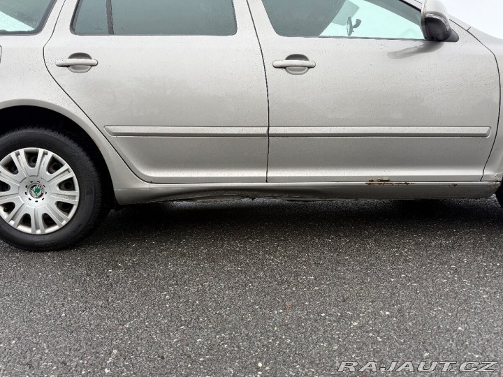 Škoda Octavia 1,6   II Facelift 2012