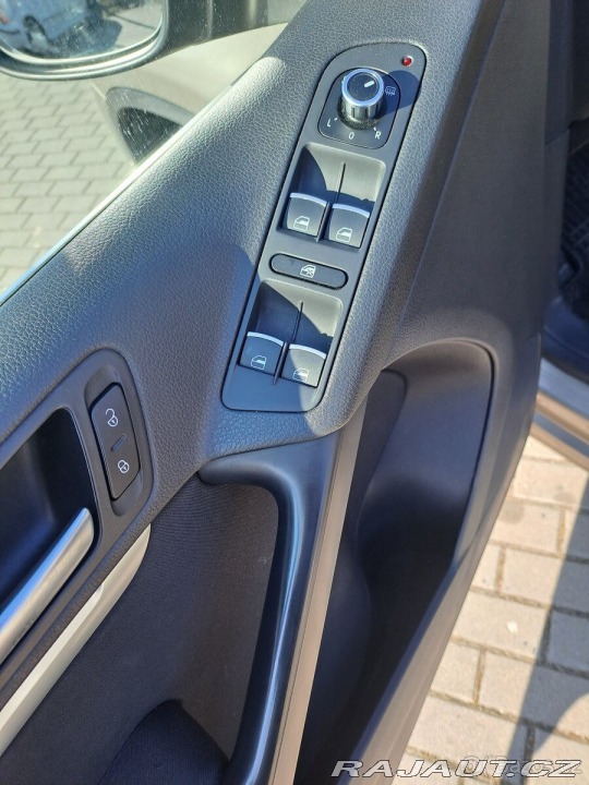 Volkswagen Tiguan 2,0   4x4 i automat 1800