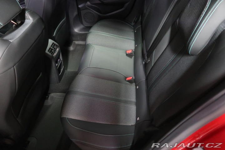 Peugeot 308 1.2PureTech,CZ,1Maj,Allur 2022