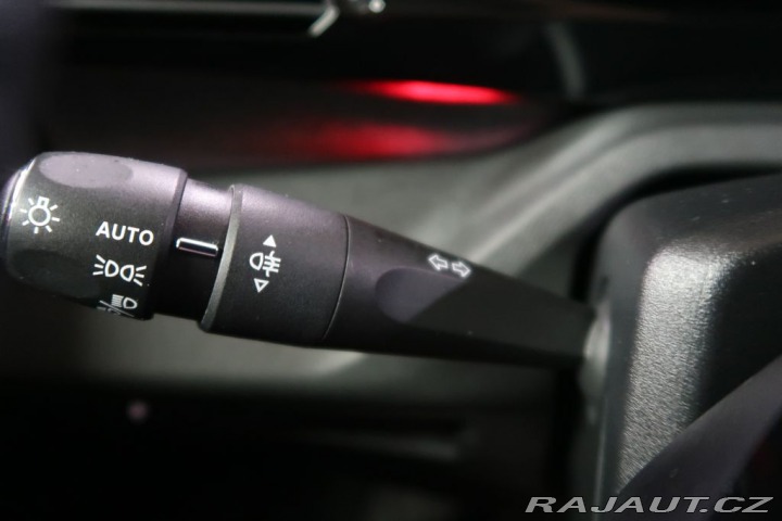 Peugeot 308 1.2PureTech,CZ,1Maj,Allur 2022