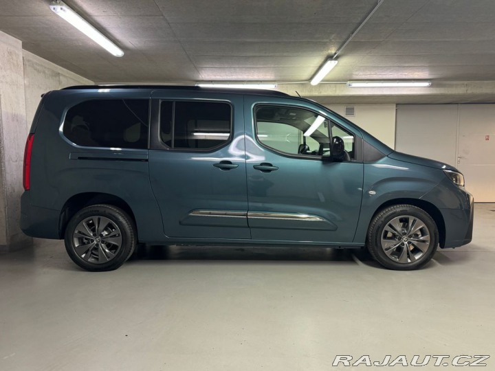 Toyota ProAce City Verso 1.5, D, MT, Long, Family 2026