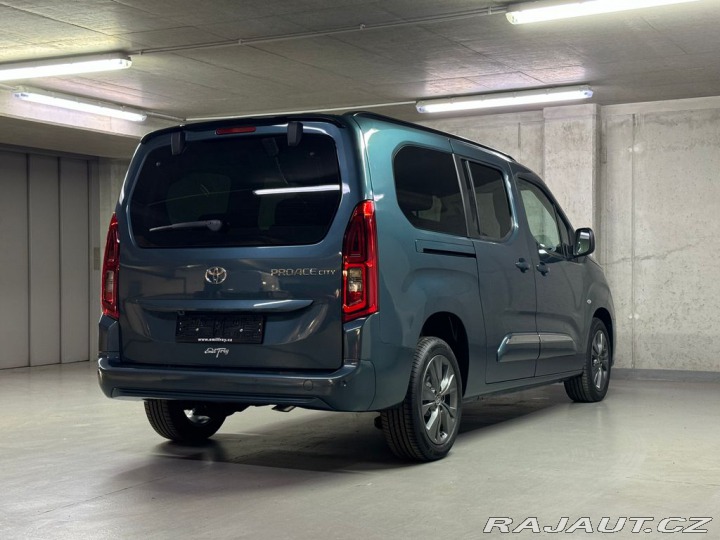 Toyota ProAce City Verso 1.5, D, MT, Long, Family 2026
