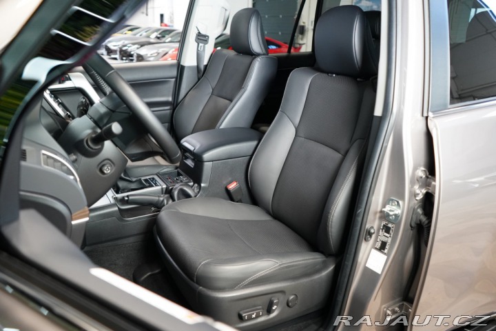 Toyota Land Cruiser 2.8 D-4D*4WD*150*EXECUTIV 2024