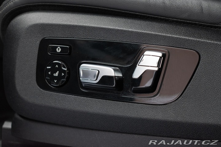 BMW X5 xDrive30d ///MSPORT*TAŽNÉ 2019