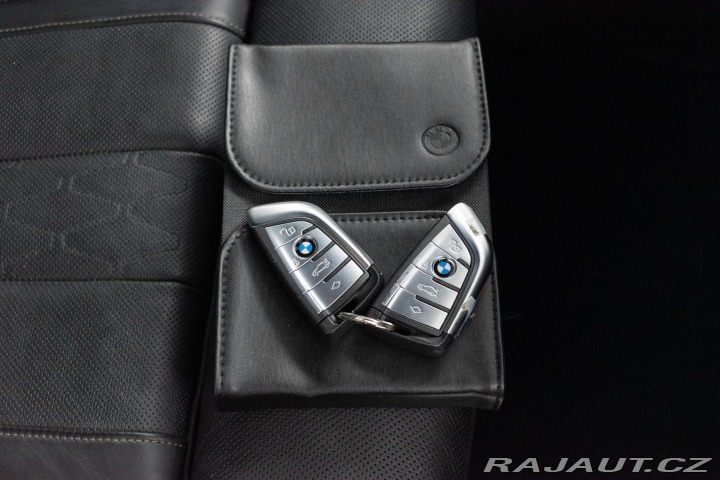 BMW X5 xDrive30d ///MSPORT*TAŽNÉ 2019