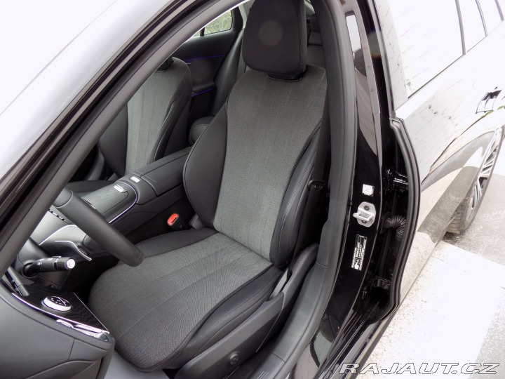 Mercedes-Benz E 300de/Digital-Light/Hybri 2024