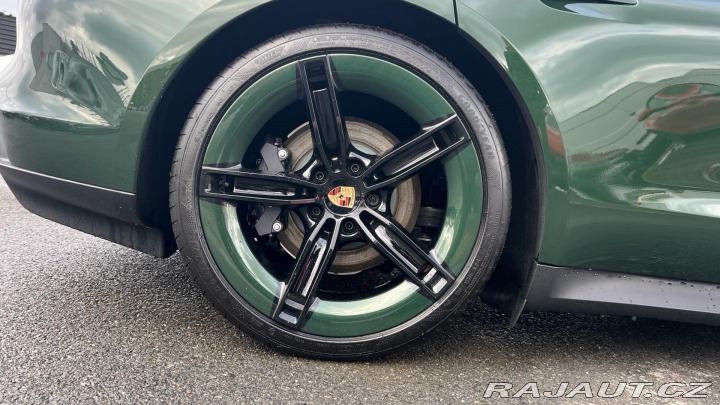 Porsche Taycan Sport Turismo 2026