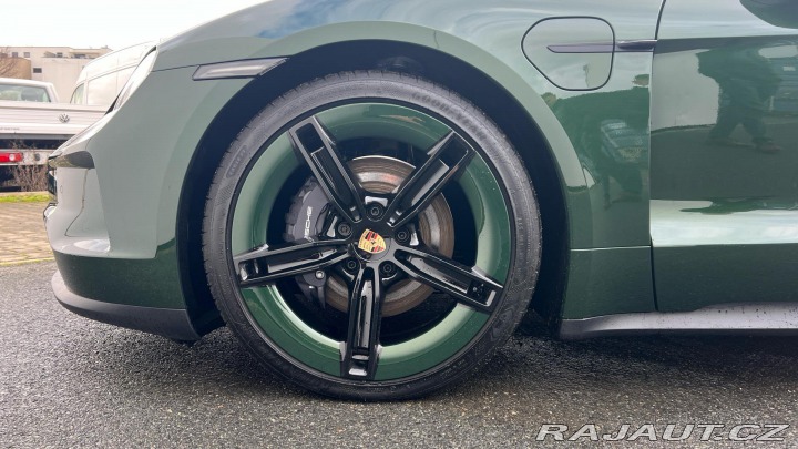 Porsche Taycan Sport Turismo 2024
