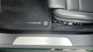 Porsche Taycan Sport Turismo 2024