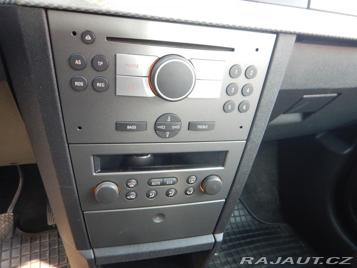 Opel Meriva 1.4i, DIGIKLIMA, TAŽNÉ 2010