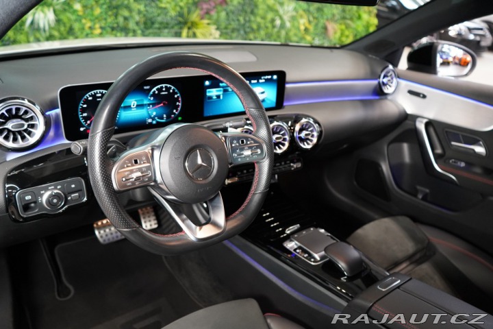Mercedes-Benz A 180*AMG*KAMERA*LED*KEYLES 2020
