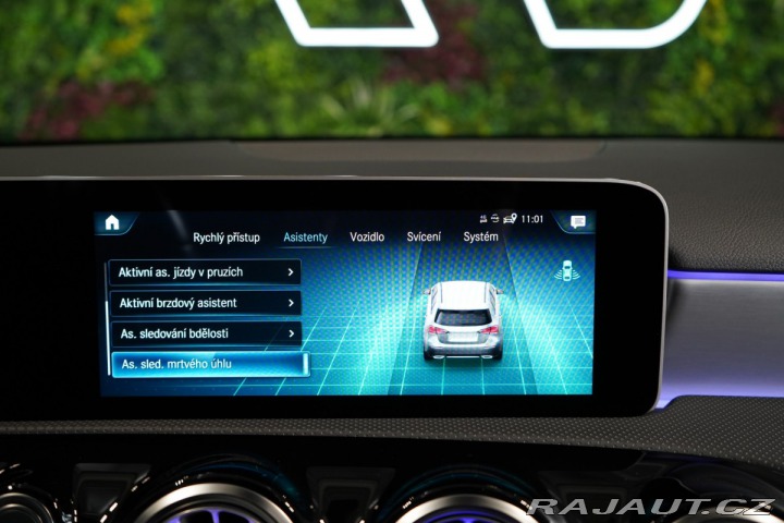 Mercedes-Benz A 180*AMG*KAMERA*LED*KEYLES 2020