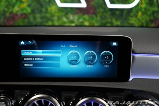 Mercedes-Benz A 180*AMG*KAMERA*LED*KEYLES 2020