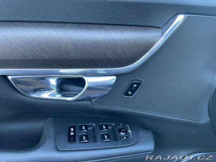 Volvo V90 D5 AWD 173kW 2019