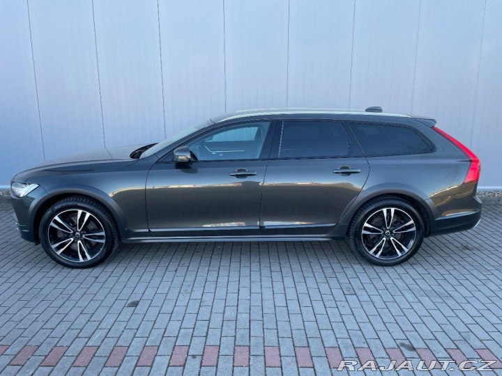 Volvo V90 D5 AWD 173kW 2019