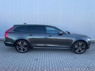 Volvo V90 D5 AWD 173kW 2019