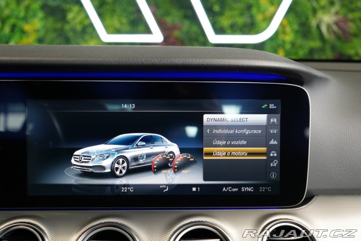 Mercedes-Benz E 220d*AVANTGARDE*HUD*360*L 2017